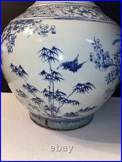 20 ASIAN CHINESE qing dynasty kangxi mark Porcelain Blue white vase