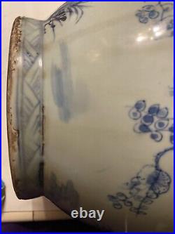 20 ASIAN CHINESE qing dynasty kangxi mark Porcelain Blue white vase