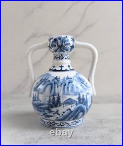 Antique Chinese Blue & White Landscape Porcelain Vase Qing Dynasty China Vintage