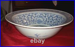 Antique Chinese Export Bowl Handpainted Porcelain Blue & White, Qing Dynasty