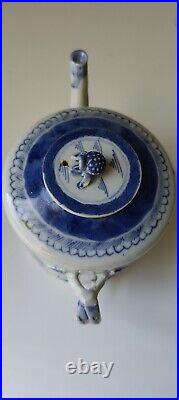 Antique Chinese Export Porcelain Blue and White Teapot & Lid Qing Dynasty