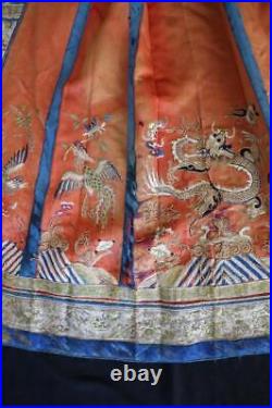 Antique Chinese Qing Dynasty Silk Embroidered Skirt Panel 31 Waist 36 Length