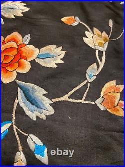 Antique Chinese Qing Dynasty Silk embroidered panel wall hanging 20 X 19