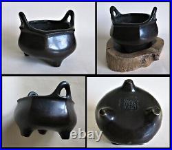 China Black Antique Chinese Bronze Incense Burner from Qing Dynasty