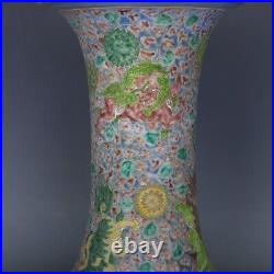 Chinese Antique Qing Dynasty Kangxi Porcelain Lion Pattern Vases