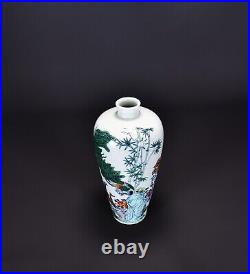 Chinese Antique Qing Dynasty Qianlong DouCai Ancient Porcelain Peacock Vases