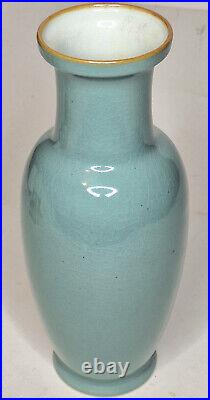 Chinese Celadon Porcelain Vase Late Qing Dynasty Antique Crackle Glaze