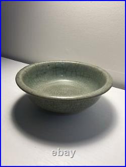 Chinese Qing Dynasty Crackled Glaze Celadon Bowl 18cm 7.25in Diameter