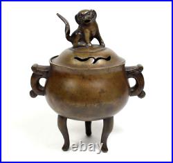 Fine Antique Qing Dynasty Chinese Double Handled Lidded Bronze Tripod Censer