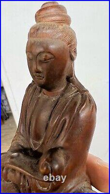 Fine Chinese Antique Wooden Statue of Quanyin. Qing Dynasty