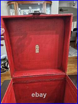 Large RED Antique Lacquered Leather CHINESE HAT BOX 19th Century Qing Dynasty